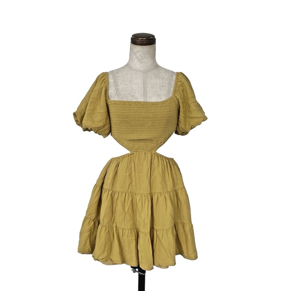 Sky To Moon Dress Women Sz Med Yellow Tayon Cutout Tiered Smocked Boho Festival